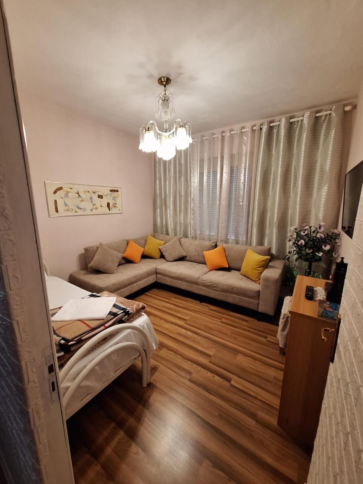 Cozyflat In The Middle Of Tirana Apartment Exterior photo
